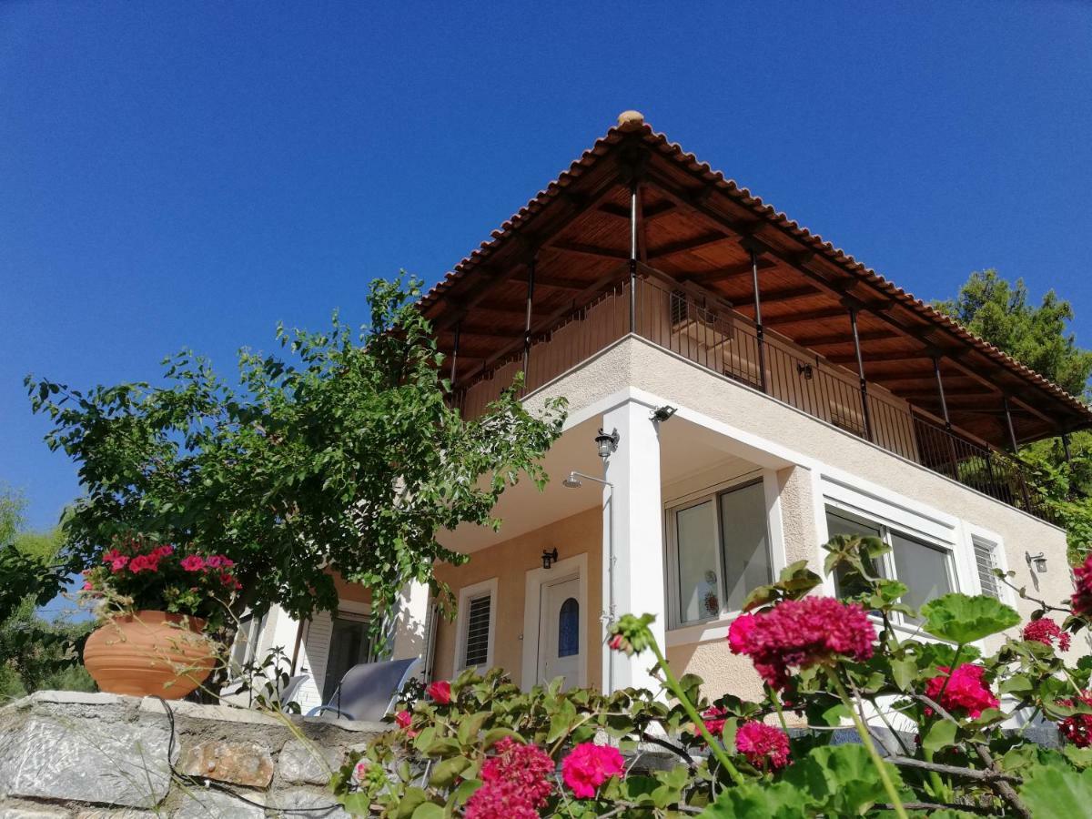 Olea Escape Villa In An Olive Estate ยีธิโอ ภายนอก รูปภาพ