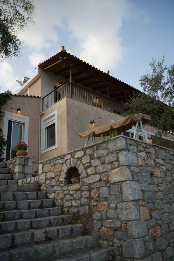 Olea Escape Villa In An Olive Estate ยีธิโอ ภายนอก รูปภาพ