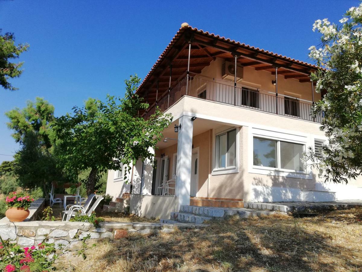 Olea Escape Villa In An Olive Estate ยีธิโอ ภายนอก รูปภาพ